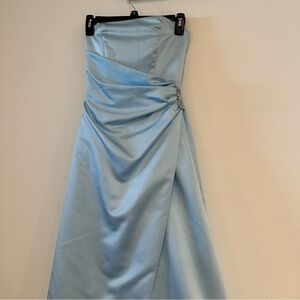 David's Bridal Strapless Formal Prom or Bridesmaid Dress